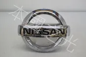 oo本國之光oo 二手 日產 NISSAN 09 10 11 12 TEANA J32 水箱護罩 標誌 中古品拆車 一個