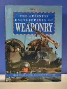 承綸二手書 (5B21) The Guinness Encyclopedia of Weaponry