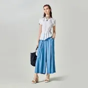 【iROO】絲光牛仔斜插口袋八分寬褲