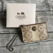 百貨專櫃正品 全新真品Coach 經典基本款 C Logo 紋皮革 證件零錢包