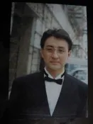 (融8)  吳岱融  的3*5沖洗照片一張，早期相片，保存還不錯!