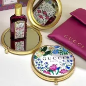 Gucci 花卉金色雙面化妝鏡 高顏值折疊隨身鏡  女生便攜鏡子 含收納袋 梳妝鏡 生日送禮
