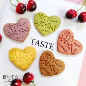 婚禮小物 我們結婚了- 愛心 💗 婚禮桌上禮 造型餅乾 婚禮二次進場小物 手工餅乾 喜糖 送客禮  ❄️ 藍絲手作