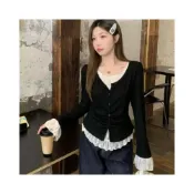 (店+)（NARMES）M-4XL 大尺碼針織上衣女 大尺碼 假兩件正肩長袖T恤 秋冬季胖mm修身顯瘦遮肉蕾絲拼接打底外穿上衣