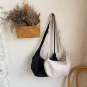 女包韓系斜挎褶皱包ins百搭日系單肩包側背餃子包大容量簡約小挎包