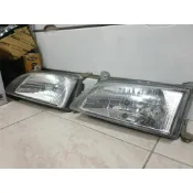 premio 前期原廠大燈美品