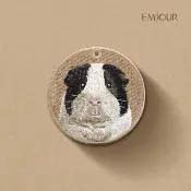 EMJOUR 雙面刺繡吊飾 - 黑白天竺鼠 |  寵物 天竺鼠 紀念品 禮物 鑰匙圈 包包配件 裝飾