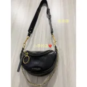 正品現貨💕新加坡CHARLES & KEITH新品黑色金鍊 銀鍊多用腰包 雙肩帶三種揹法 小CK腰包