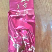 2026年夏〔東方美人茶〕1包75g好喝。產地新竹縣。天然蜜味幸福茶味。伴手禮