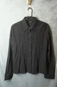 [二手服飾]黑色長袖襯衫*皺褶層次素色襯衫*NET