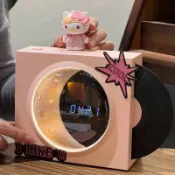 🔥臺灣出貨🔥KT貓唱片機藍牙音箱周邊可愛高顔值hellokitty音響生日禮物送女生音響重低音音箱 藍牙音箱 藍牙喇叭
