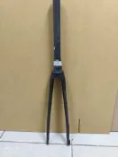 1-1/2“碟煞公路車碳纖前叉