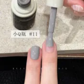 台灣出貨💅小Q瓶豆沙粉甲油膠 10ml灰調豆沙粉美甲 溫柔顯白光療膠 三不含甲油膠 指甲單色彩繪