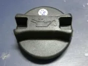 OEM NISSAN TEANA X-TRAIL XTRAIL A33 機油蓋 其它手套箱,煞車油蓋,保險絲蓋 歡迎詢問