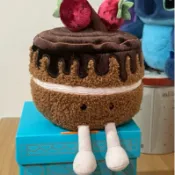 Jellycat 倫敦限定聯名蛋糕 Harrods x Jellycat London 草莓巧克力蛋糕