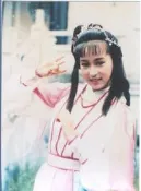 (嫻39)  黎美嫻  的3*5古裝沖洗照片一張!