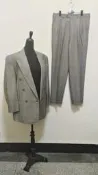 八九成新~ 義大利製名牌【Corneliani】灰色黑線條 雙排扣純羊毛成套西裝套裝  (買西裝外套送西裝褲 ;有瑕疪)