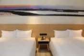 【Lion Travel 雄獅旅遊】雙11第二人折$1111｜澎湖旅遊｜五星渡假Chill秋意濃．澎澄飯店自由行三日｜高雄出發 出發地點：高雄