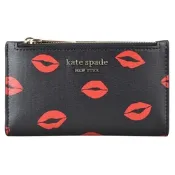 Kate Spade SPENCER金字LOGO炙熱紅唇花紋設計PVC 6卡拉鍊釦式零錢包(黑)