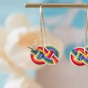 【彩虹】Rainbow彩虹擁抱結 千紙鶴法式耳環/別針