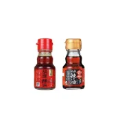 (店+)【日本九鬼】+爆買日本+ 香辛胡麻辣油 香醇胡麻辣油 45g 玻璃瓶身 胡麻辣油 餃子沾醬 日本辣油 日本進口