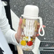 【杯來運轉 💕】臺灣出貨 熱銷夏日水杯女生高顏值塑料吸管杯子帶刻度運動外出便攜運動健身水壺