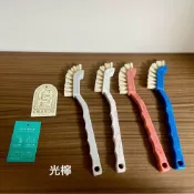 (店+)［拾憩］現貨 日本 CRASOU 多用途縫隙清潔刷 好看好握 細縫刷 縫隙刷 隙縫刷 窗溝刷 磁磚刷 水槽刷 浴室刷子