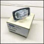JC原廠貨【福特原廠 牌照燈 含燈】 TIERRA MAV MAZDA 323 PREMACY MPV   大牌燈