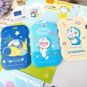 正版現貨💡哆啦A夢 滑蓋波浪卡夾 直式證件卡夾 ID硬式ID卡套 小叮噹票卡夾 硬殼推滑式 證件卡套 識別證套 悠遊卡套