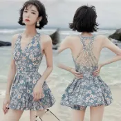  ⭐春夏新款⭐大碼泳裝女 韓國東大門 速乾面料小性感女士連體泳衣泳褲平角褲無鋼託海綿黑白條紋連體泳衣