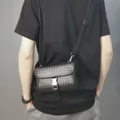 MoonDy 包包男 胸包 側背包 斜背包 男生包包 肩背包 編織包包 方包 黑色包包 男朋友禮物 名牌包包 韓國包包 男包 126