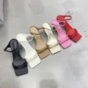 5cm✨必買款！💕韓國爆單款👧🏻 ｜正韓空運🇰🇷 ｜韓國 方頭 細根 兩字帶 高跟拖鞋。實拍🔥。10167