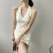 生活軌道 【性感露背】背心裙 包臀短裙 掛脖裙 顯瘦洋裝 夏日穿搭 修身短裙 設計感洋裝 露背設計 聚攏包臀 約會派對必備