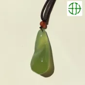 協貿國際日用品生活2館 岫玉橢圓隨形原石大玉墜冰種玉石飄花吊墜女項鏈墜子小號水滴單墜