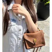 《現貨在台》REBECCA MINKOFF mini Darren Messenger迷你郵差包 手提、肩背、斜背包