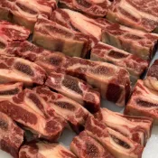 【NG超便宜】美國 Choice 帶骨牛小排｜燉湯／紅燒必備 NG頭尾肉