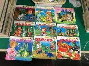 9本合售 日文版 童書繪本 彩色世界童話故事 機智的一休 小紅帽 灰姑娘 桃太郎 金太郎 日文童書 F13