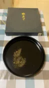 古瓷堂日本回流瓷器 平成時期日本輪島塗實木大漆茶盤 沈金工藝名家底款 精緻刻刀畫片 老件新藏 茶道托盤置物盤