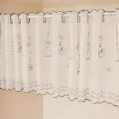 【巴芙洛】竹節布立體刺繡窗紗布咖啡簾(咖啡簾/窗簾/短簾/門簾/裝置窗戶短簾/紗簾)