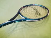 俗賣.拼經濟!  1500元＝890元. SLAZENGER 碳纖維 壁球拍(SQUASH迴力拍) SL(S)- 67大