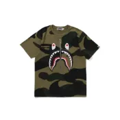 (店+)BAPE Camo Shark Tee 綠迷彩 拉鍊鯊魚 WGM 短袖 短T 綠色 1L30109011-GN