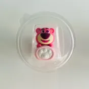 迪士尼 草莓熊 抱抱熊 MINI 甜品派對 萌粒 草莓蛋糕捲
