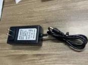 可開發票 品牌電源適配器，型號LG-Y-001-129，4.2V 3A輸出，適合多種設備使用。輸入電壓為100-240V