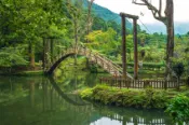 【Lion Travel 雄獅旅遊】南投旅遊｜早鳥折500｜日月潭遊船.清境青青草原小瑞士花園.海拔最高天空步道.國民賓館二日｜中部出發 出發地點：台中