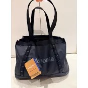 全新正品  Patagonia Black Hole Tote 托特包 25L 防水 大容量