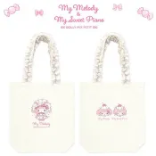 小禮堂 Sanrio 三麗鷗 x DOLLYMIX 直式肩背袋 (夢幻草莓蛋糕) 美樂蒂 Piano