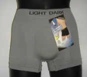 LIGHT DARK(SINA COVA)I平口四角內褲1180 褲底竹炭纖維素材, 一體成型，彈性極佳喔!