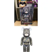 BE@RBRICK ARMORED BATMAN 400％ 裝甲蝙蝠俠 400%