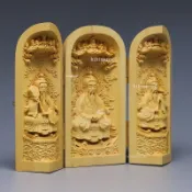 熱銷 黃楊木雕刻中式擺件 隨身佛龕佛像觀音菩薩三清三開盒清水祖師居家擺件 桌面擺件 💗hihim