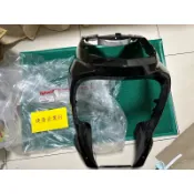 YAMAHA 原廠 新勁戰 二代 黑金 面板 H殼 腳防護板1 料號：4C6-XF831-00-P0